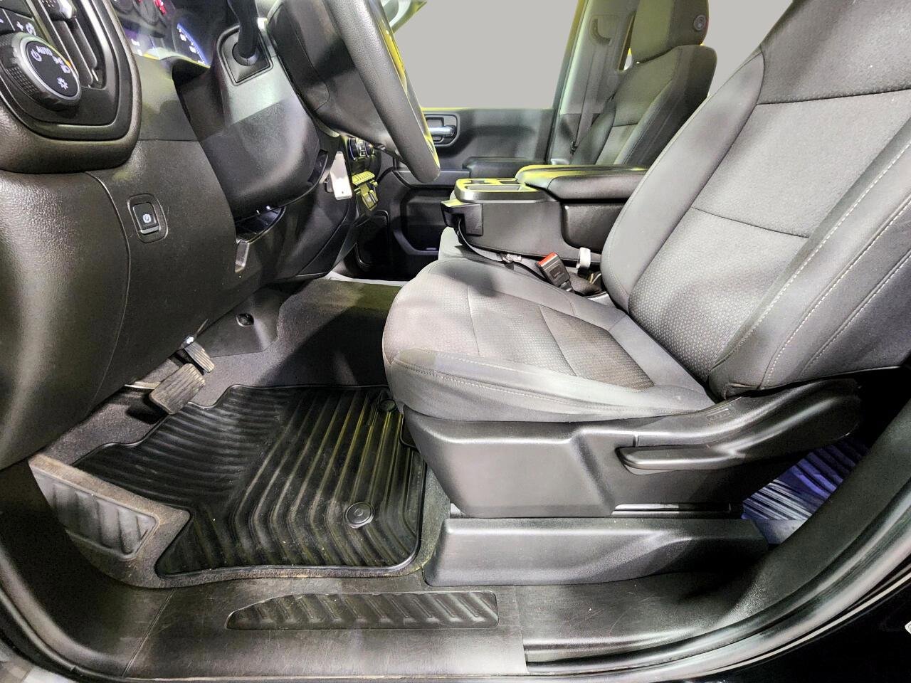 Used 2021 Chevrolet Silverado 1500 Custom w/ Rally Edition image 14