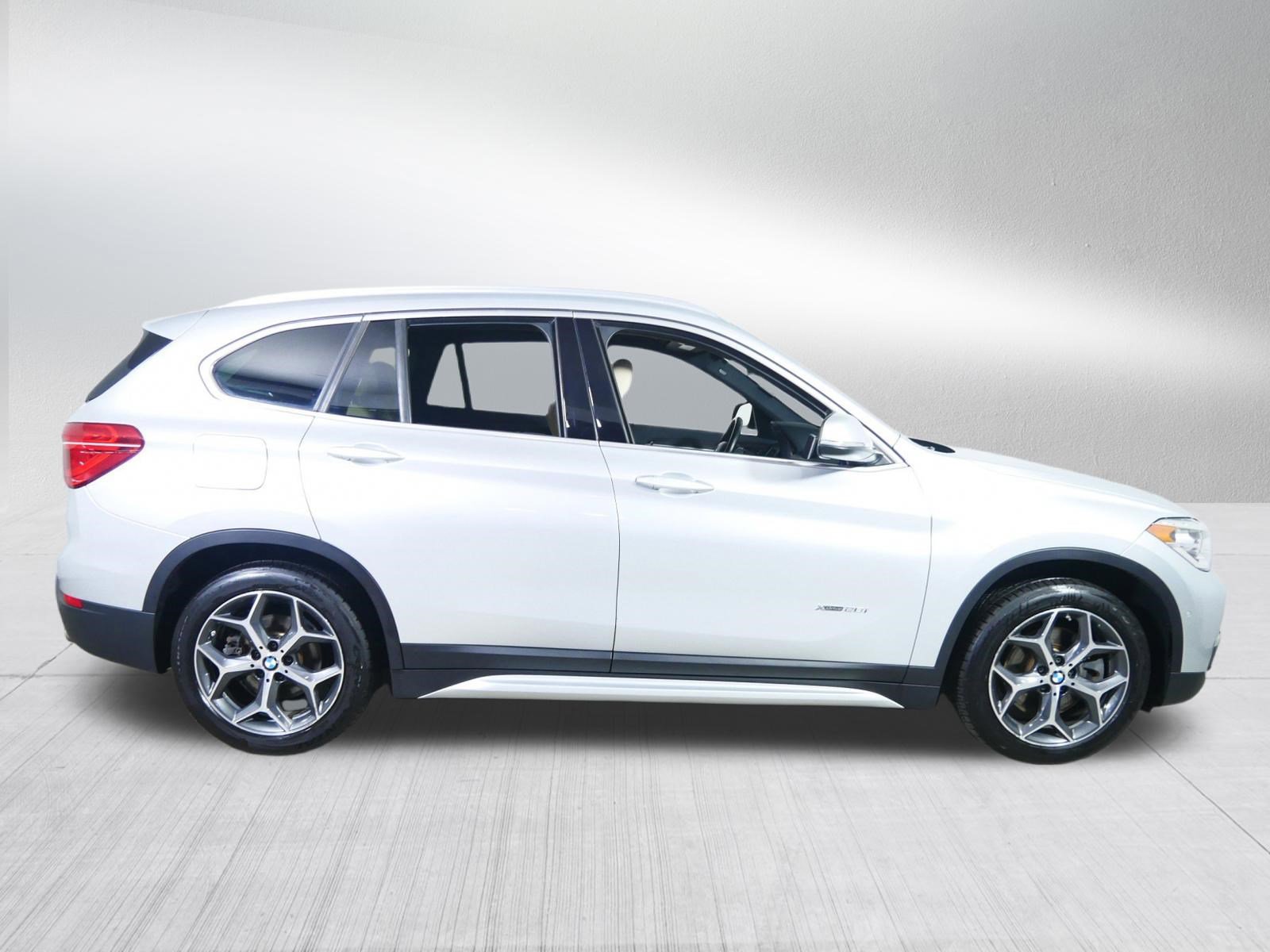 Used 2017 BMW X1 xDrive28i image 8