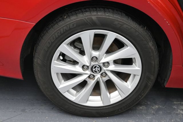 Used 2023 Toyota Camry LE FWD image 5