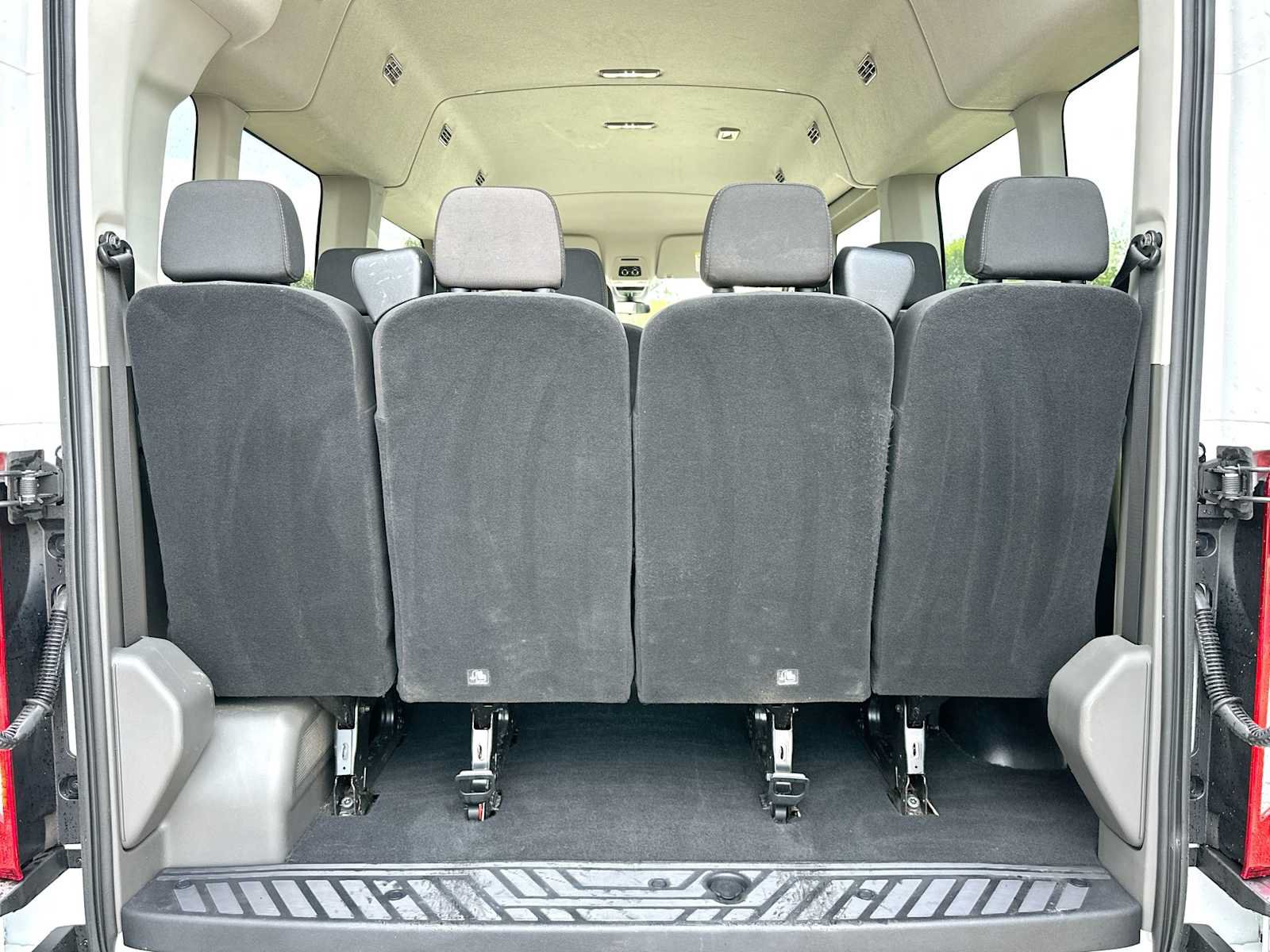 Used 2025 Ford Transit 350 XLT RWD image 28