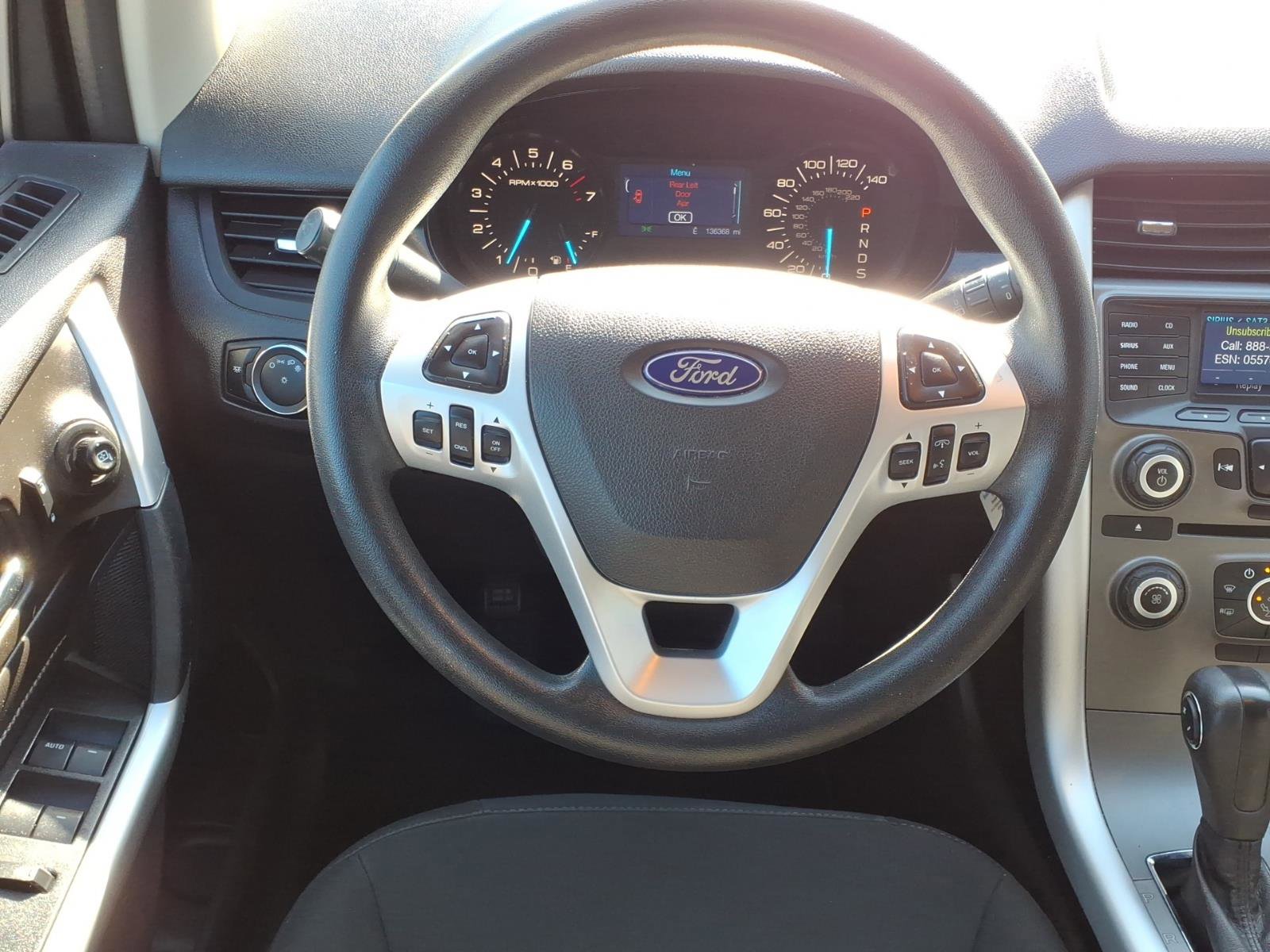 Used 2013 Ford Edge SE FWD image 5
