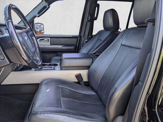 Used 2016 Ford Expedition EL XLT w/ Equipment Group 202A AWD/4WD image 13