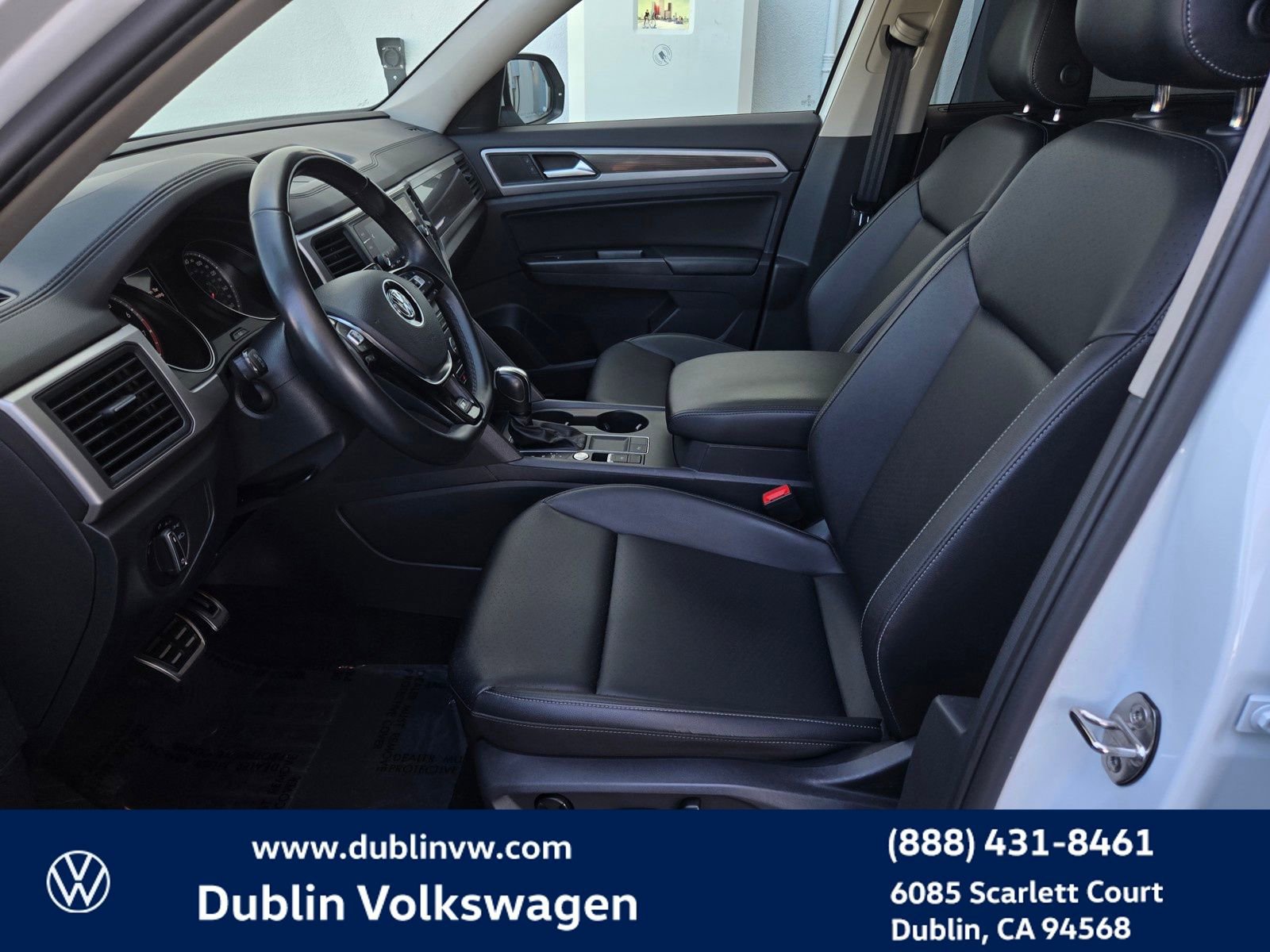 Certified 2020 Volkswagen Atlas SE w/ Panoramic Sunroof Package FWD image 17
