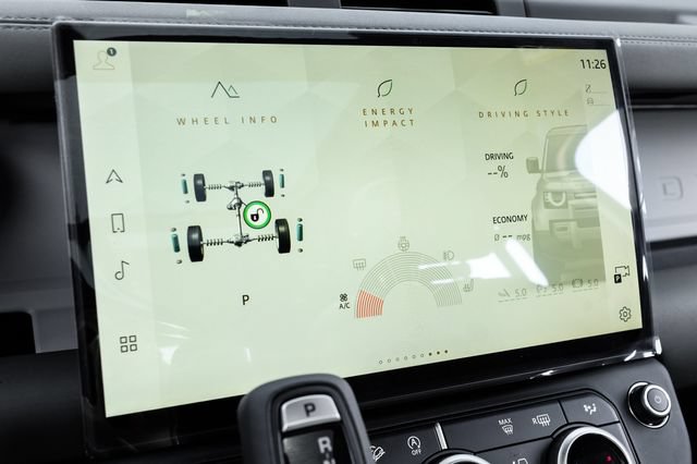 New 2026 Land Rover Defender 110 X-Dynamic SE AWD/4WD image 34