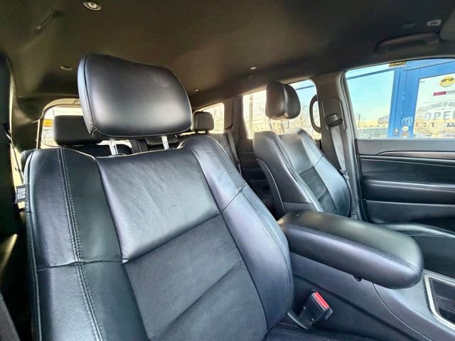 Used 2018 Jeep Grand Cherokee Altitude AWD/4WD image 20