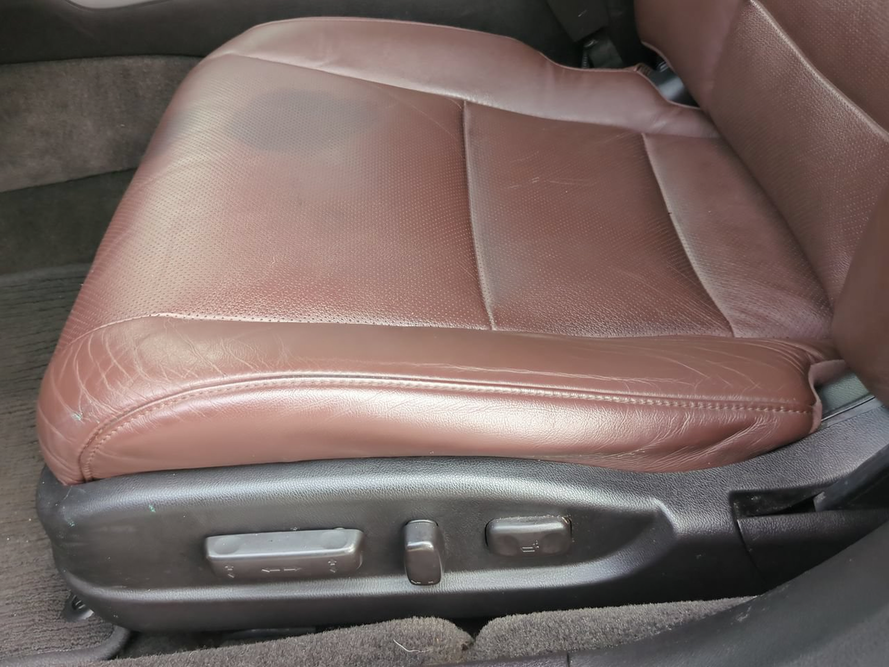 Used 2017 Acura TLX w/ Technology Package FWD image 15