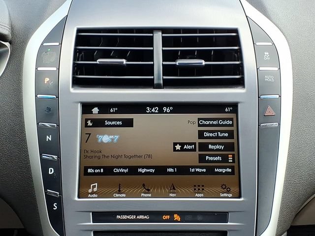 Used 2017 Lincoln MKZ Select w/ Select Plus Package FWD image 14