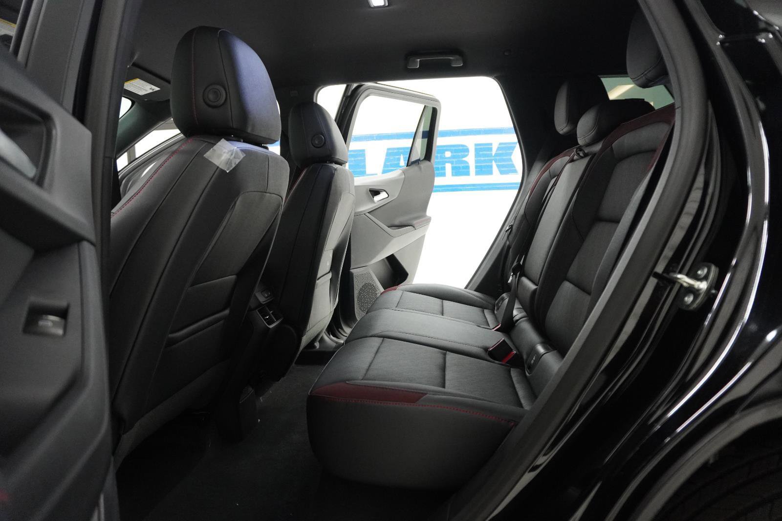 New 2026 Chevrolet Equinox RS w/ Convenience Package III image 38