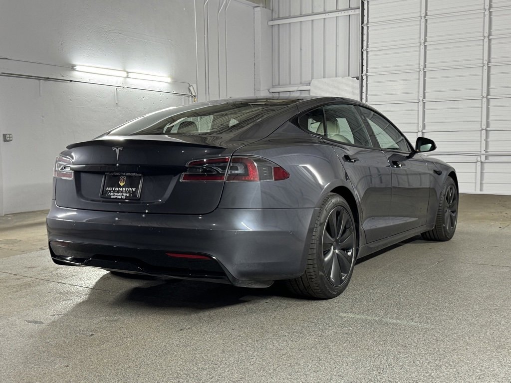 Used 2021 Tesla Model S Plaid image 10