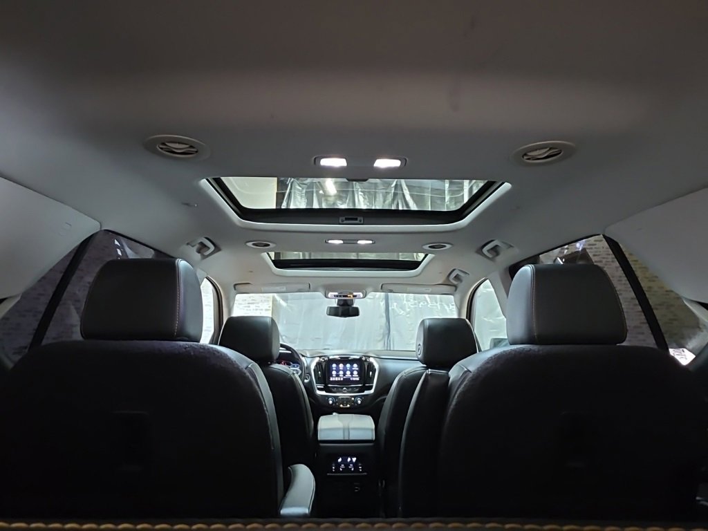 Used 2020 Chevrolet Traverse Premier w/ Redline Edition image 14