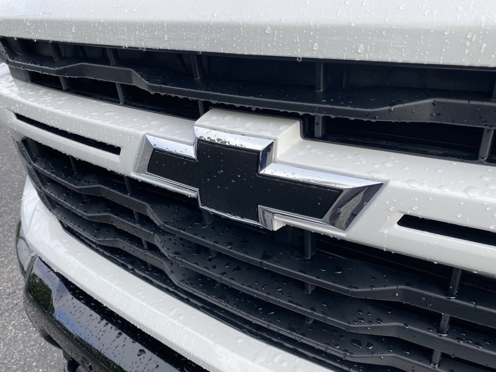 New 2025 Chevrolet Silverado 2500 Custom w/ Custom Value Package image 29