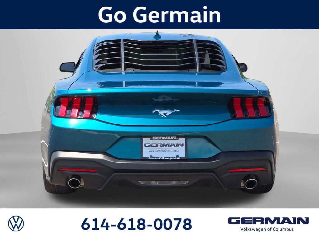 Used 2026 Ford Mustang Coupe RWD image 10