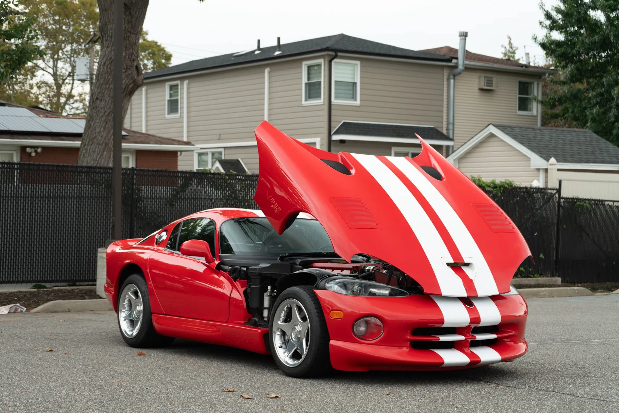 Used 1997 Dodge Viper GTS RWD image 9