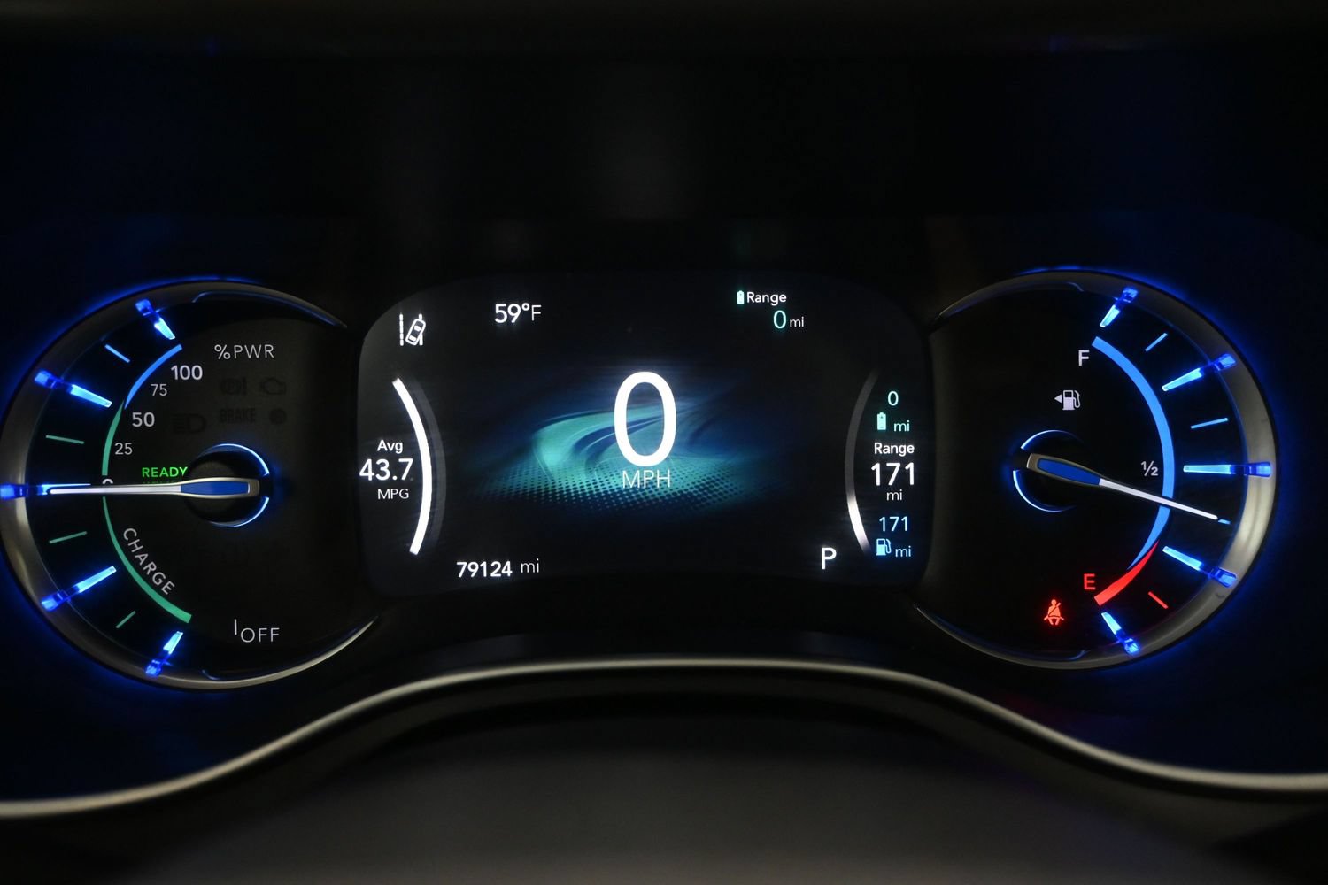 Used 2018 Chrysler Pacifica Limited w/ Advanced Safetytec Group FWD image 14