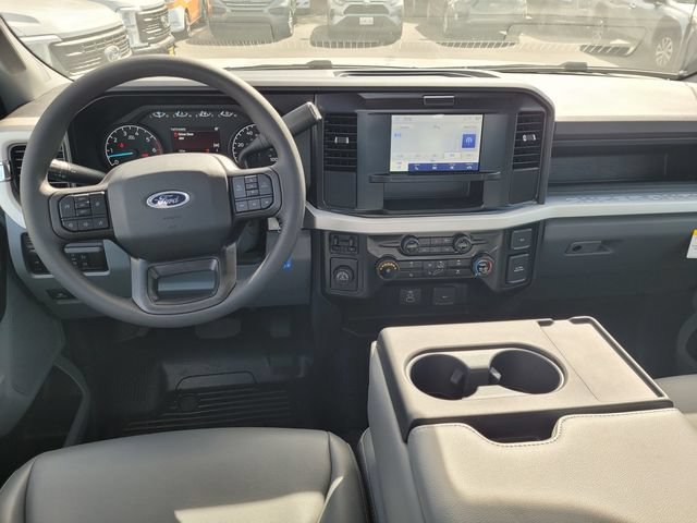 New 2026 Ford F250 XL w/ XL Chrome Package RWD image 7