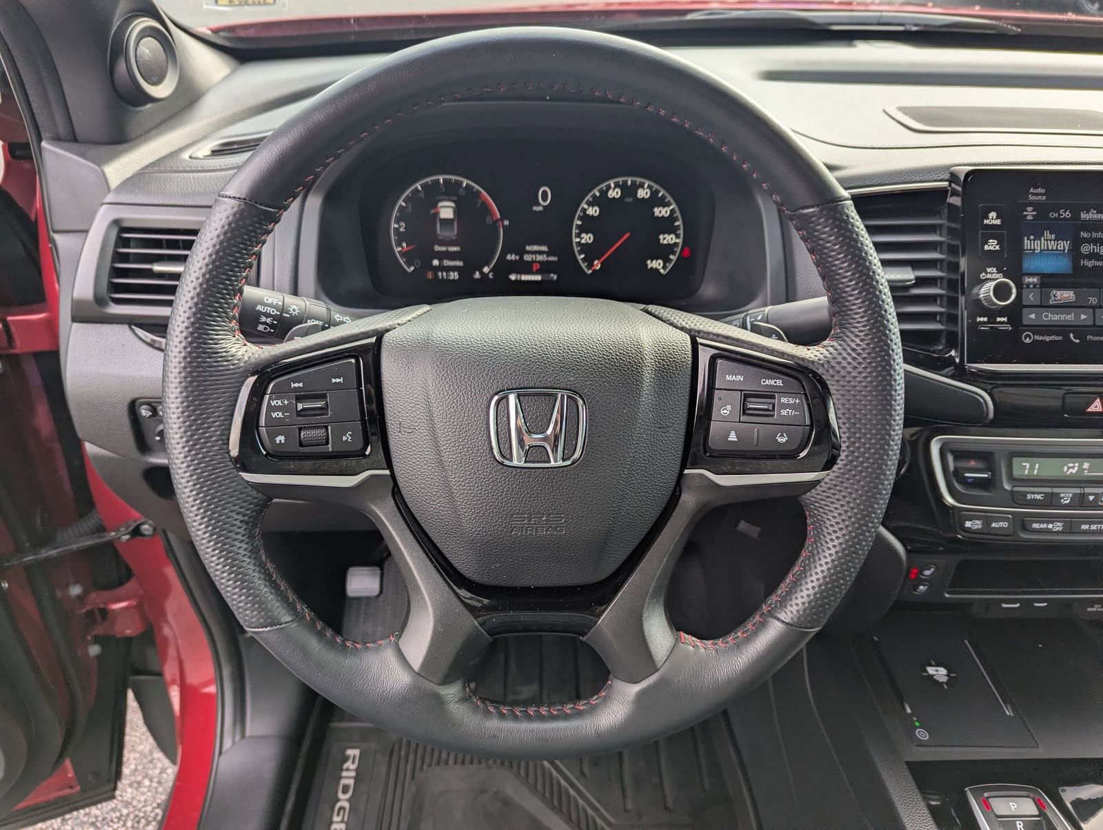 Used 2024 Honda Ridgeline Black Edition image 12