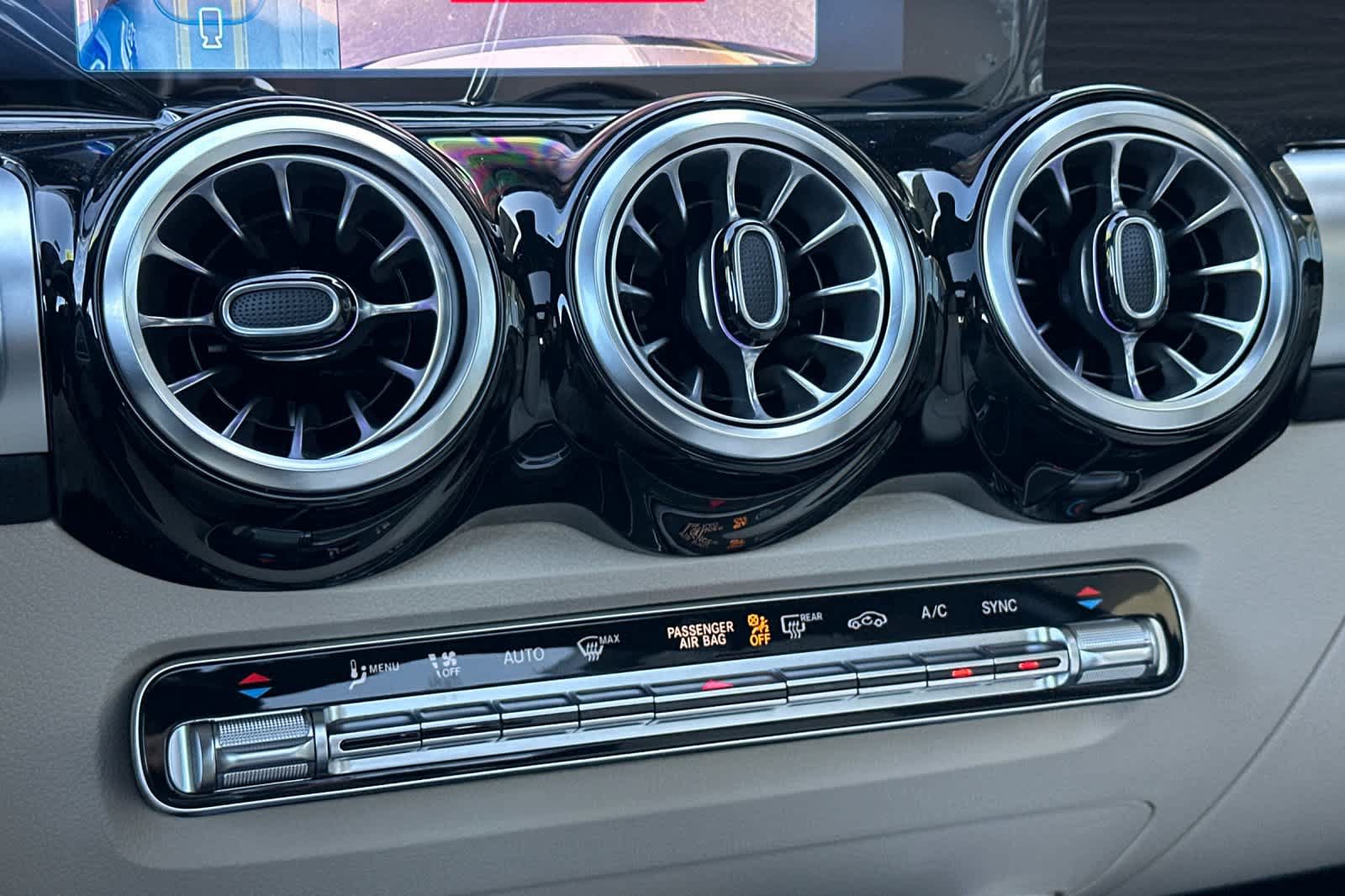 Certified 2026 Mercedes-Benz GLB 250 image 19