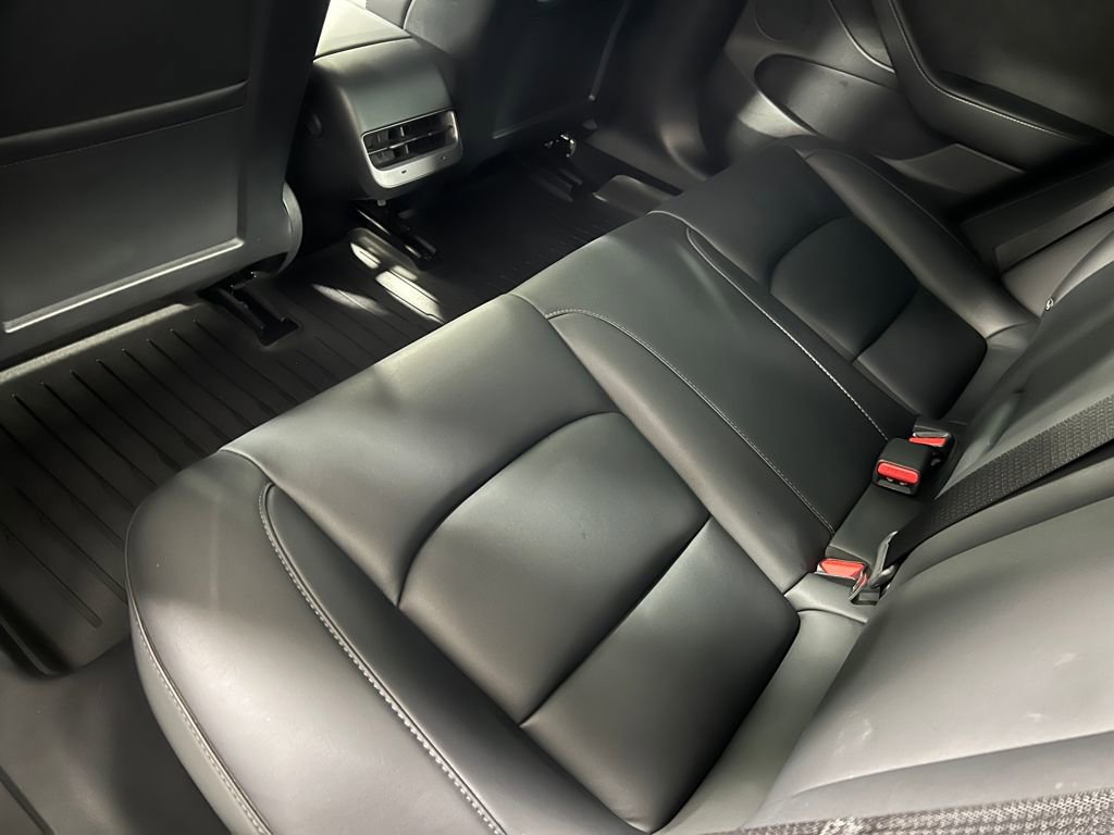 Used 2022 Tesla Model 3 image 16