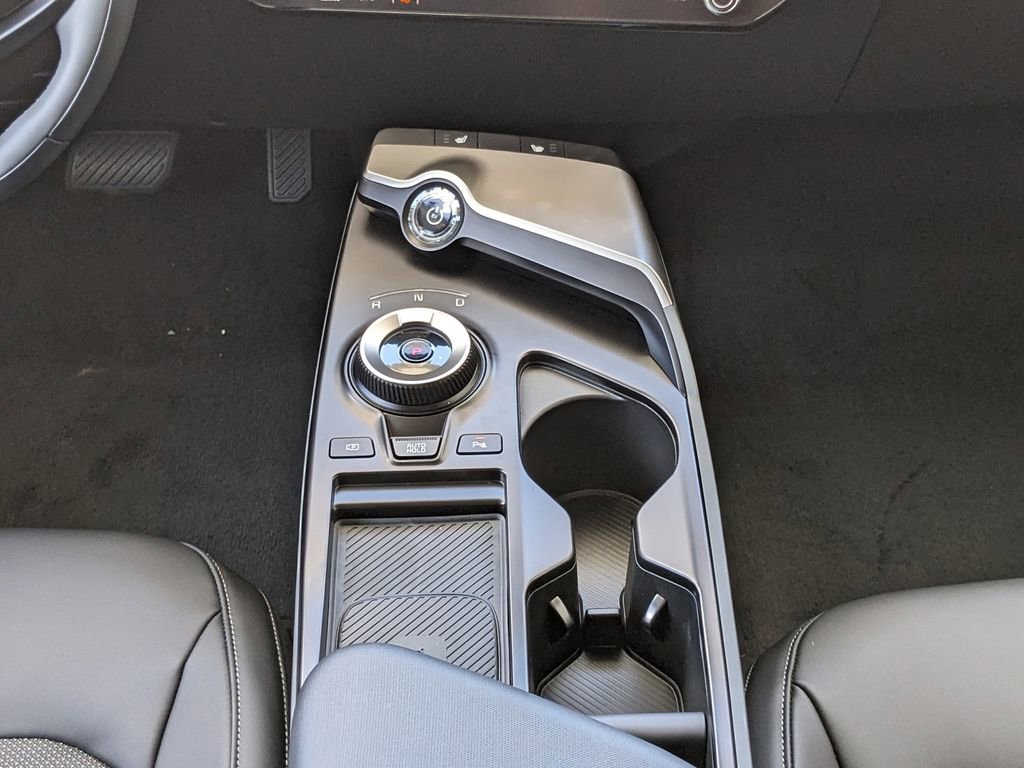 New 2025 Kia EV6 Light w/ Light LR Technology Package RWD image 22
