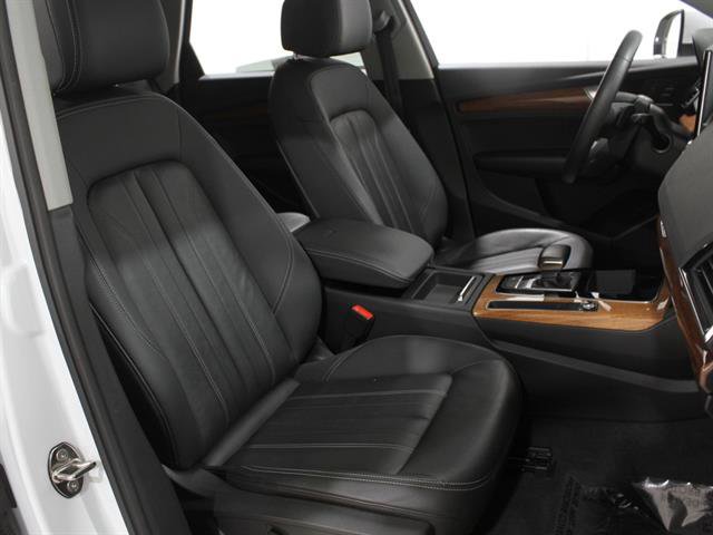 Used 2022 Audi Q5 2.0T Premium image 16