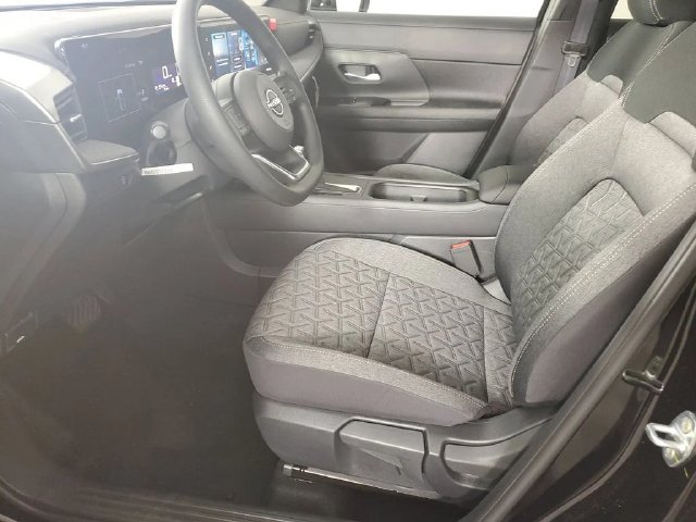 New 2026 Nissan Kicks SV FWD image 24