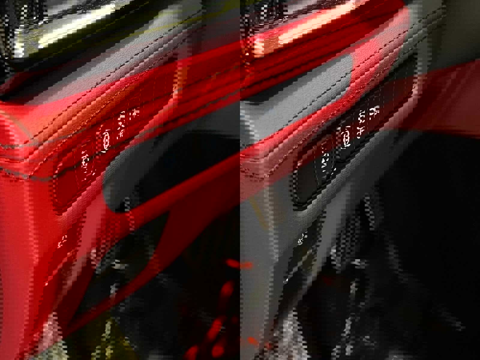 Used 2022 Acura MDX A-Spec image 18