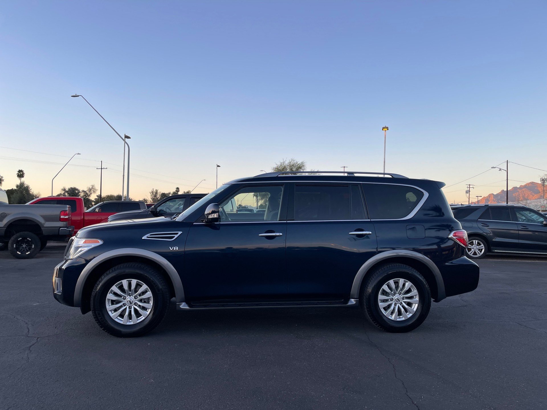Used 2018 Nissan Armada SV w/ Driver Package AWD/4WD image 2