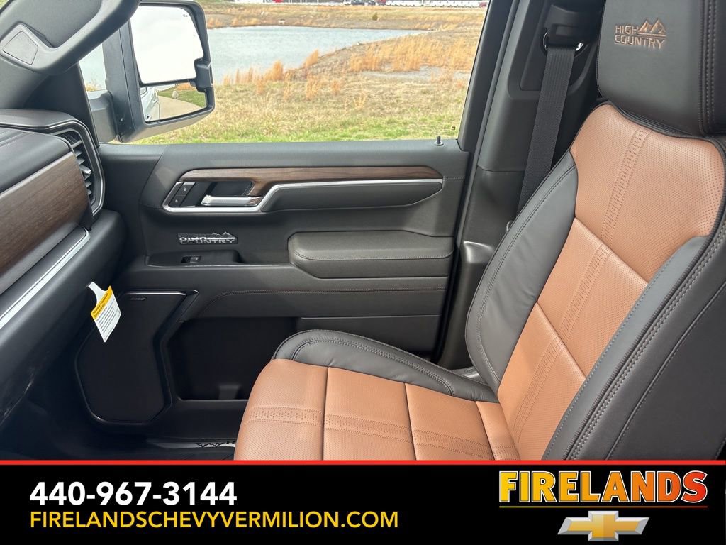 New 2026 Chevrolet Silverado 1500 High Country AWD/4WD image 16