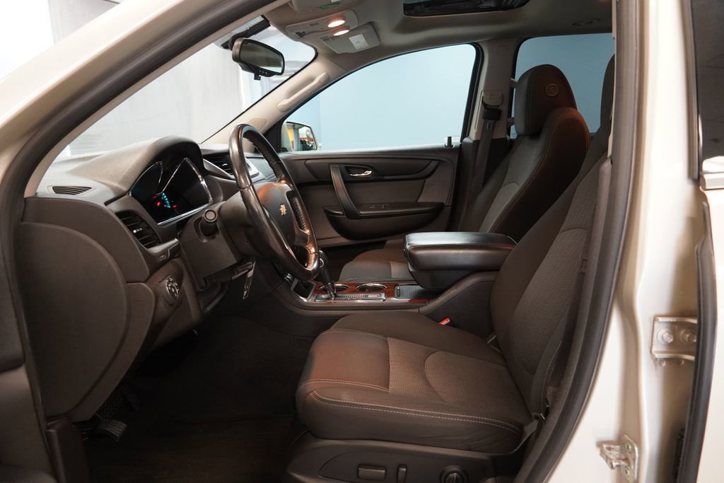 Used 2013 Chevrolet Traverse LT w/ All-Star Edition image 6