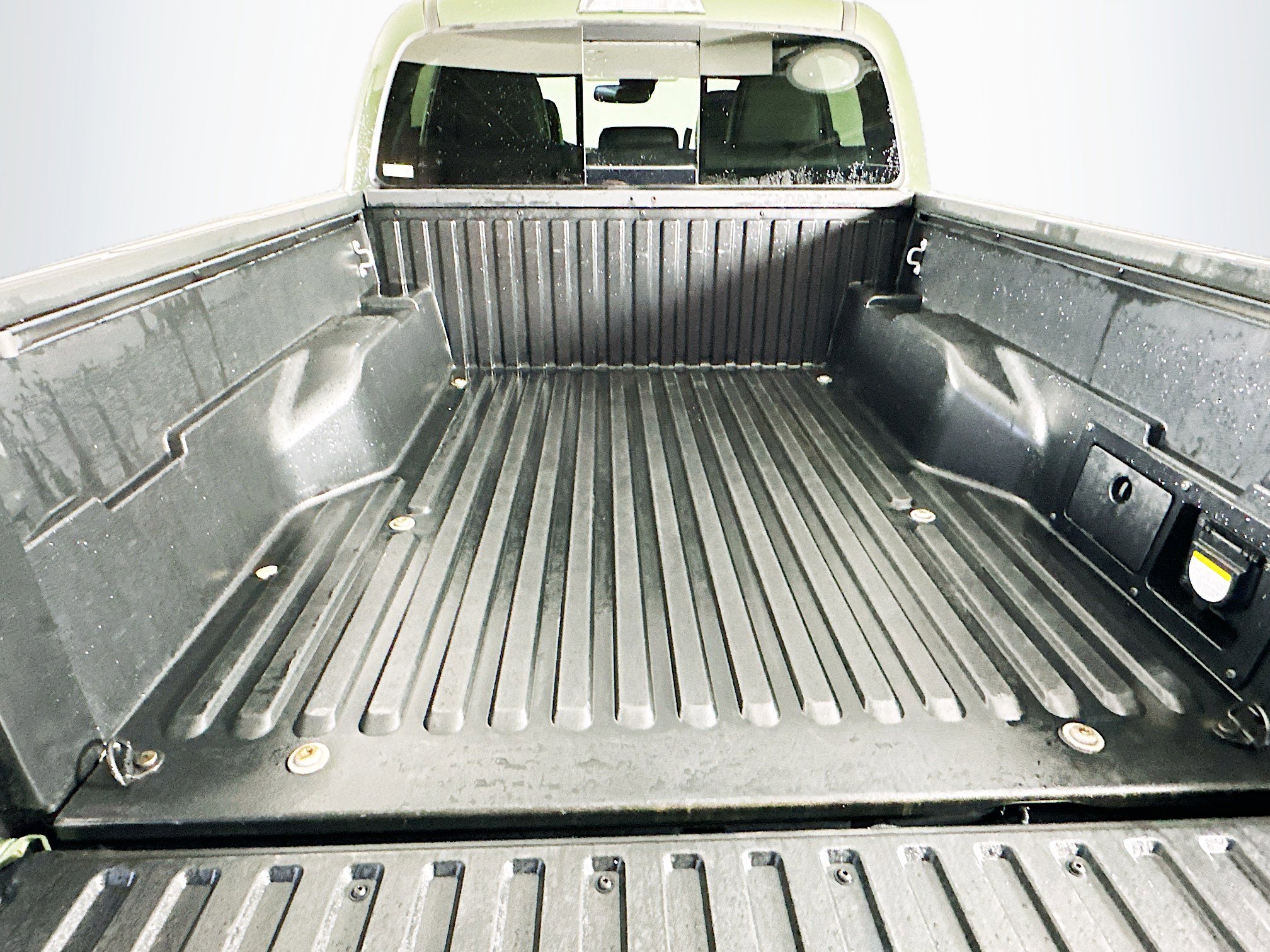 Used 2021 Toyota Tacoma Limited image 28