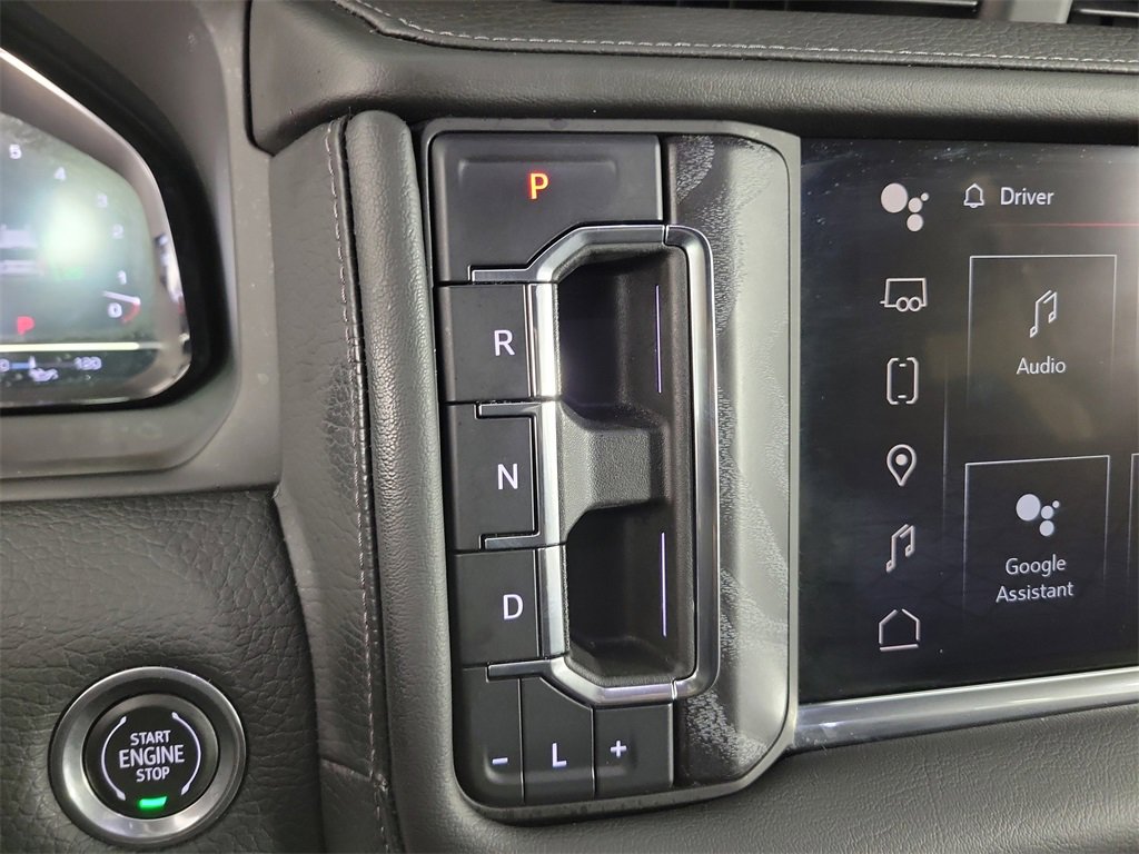 Used 2023 GMC Yukon Denali w/ Denali Reserve Package image 30