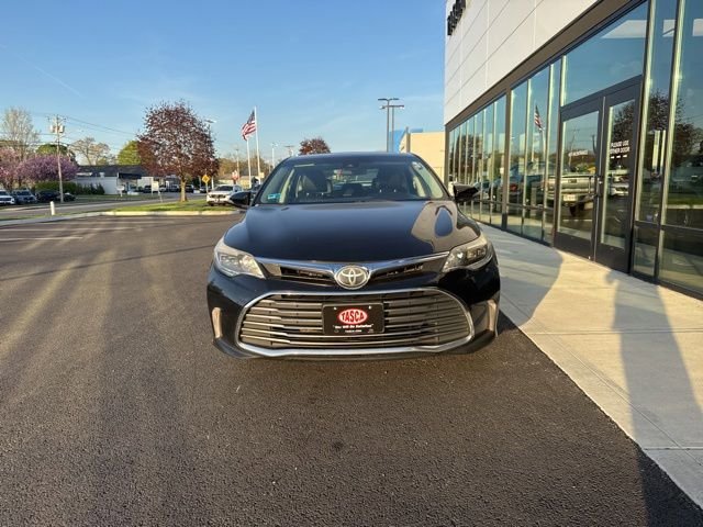 Used 2017 Toyota Avalon XLE w/ Carpet Mat Package FWD image 7