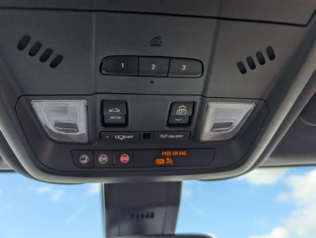 Used 2022 Chevrolet Equinox Premier AWD/4WD image 31
