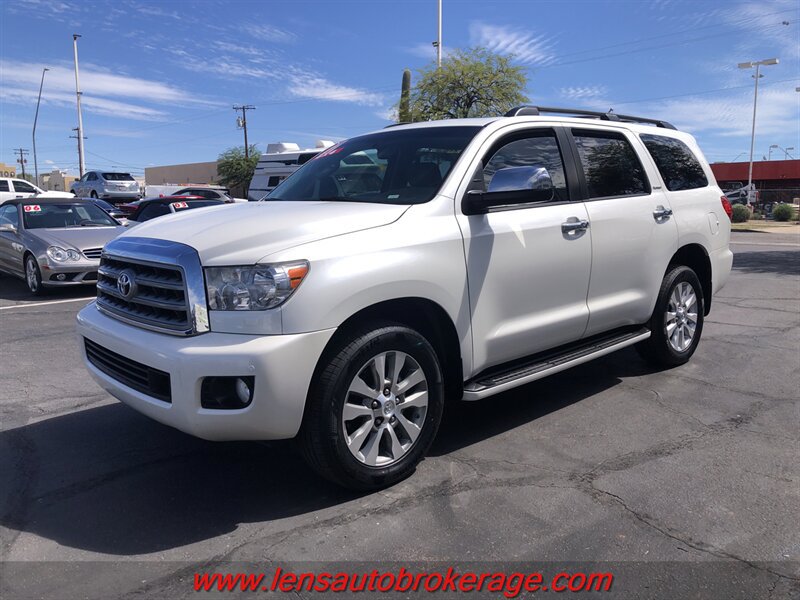 Used 2017 Toyota Sequoia Platinum AWD/4WD image 4