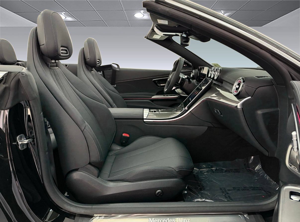 New 2027 Mercedes-Benz CLE 300 4MATIC Cabriolet image 21
