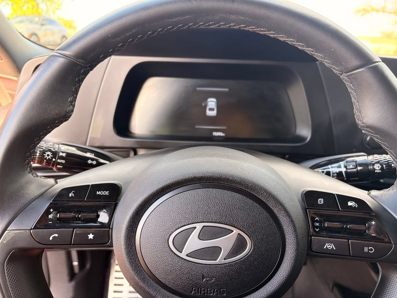 Used 2025 Hyundai Elantra Sport FWD image 29