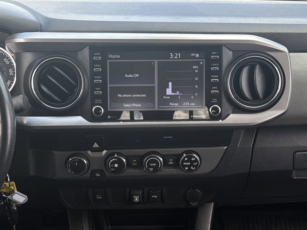 Used 2020 Toyota Tacoma SR5 AWD/4WD image 19