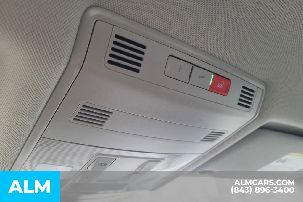 Used 2024 Volkswagen Jetta SE image 35