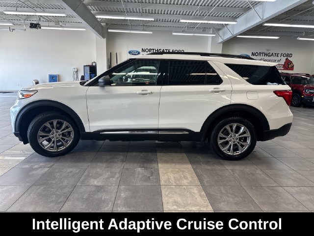 Used 2023 Ford Explorer XLT w/ Equipment Group 202A AWD/4WD image 18