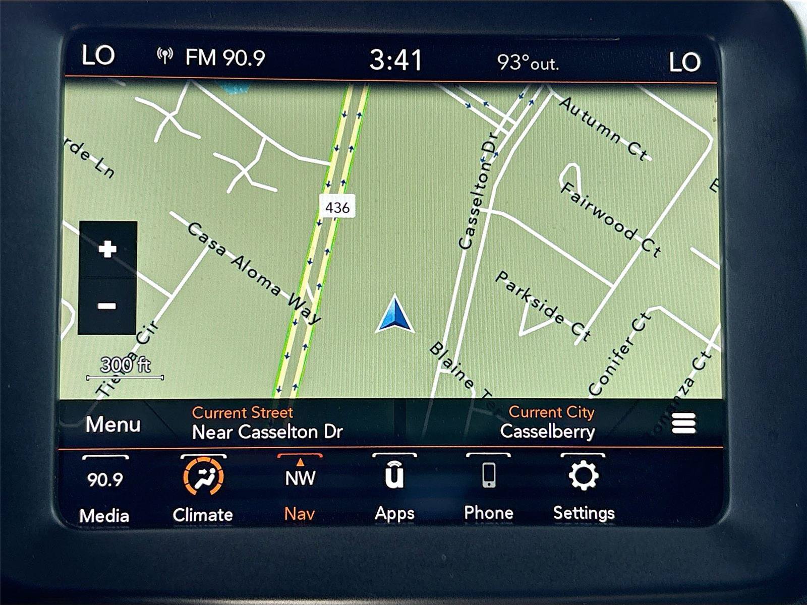 Used 2022 Jeep Renegade Latitude AWD/4WD image 13