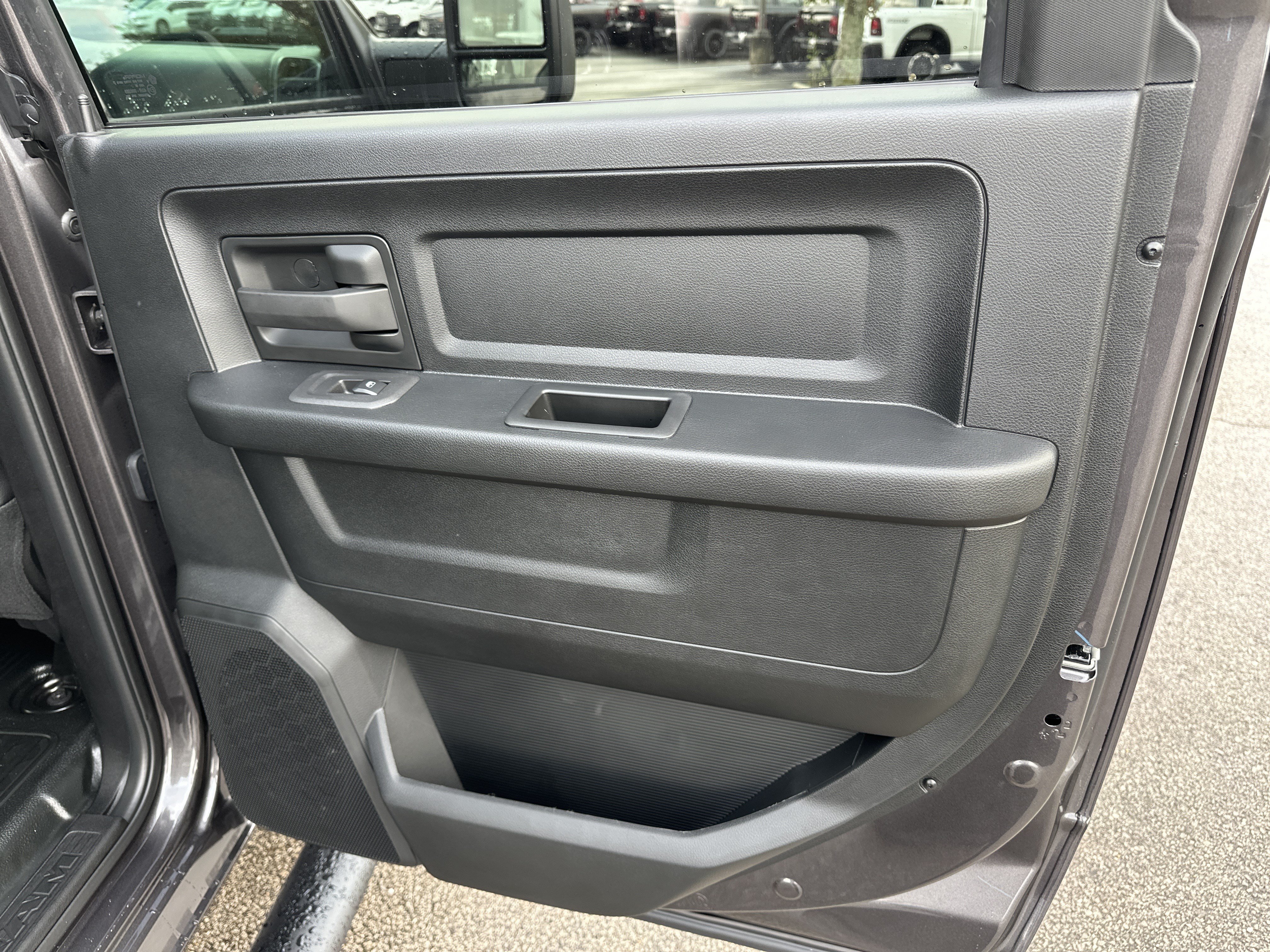 New 2026 RAM 4500 Tradesman w/ Chrome Appearance Group AWD/4WD image 16