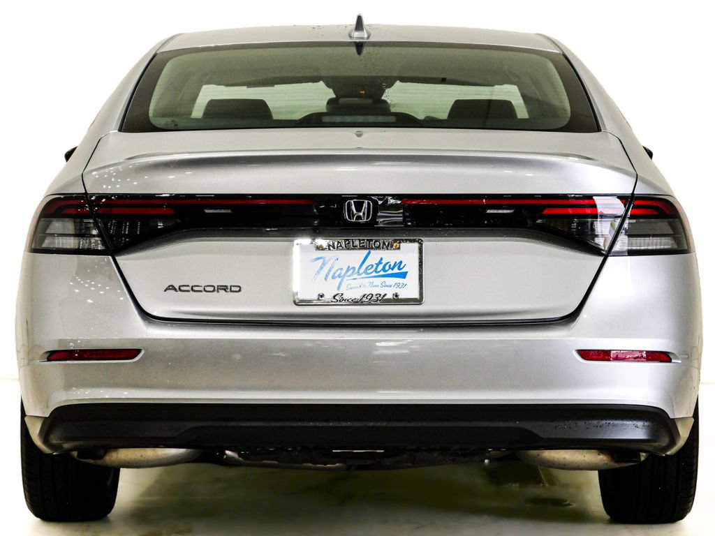 Used 2025 Honda Accord LX image 7