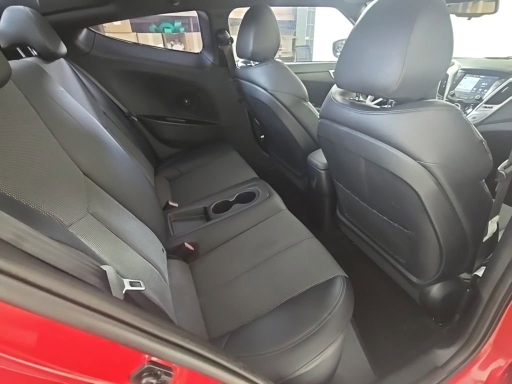 Used 2016 Hyundai Veloster w/ Option Group 03 image 31