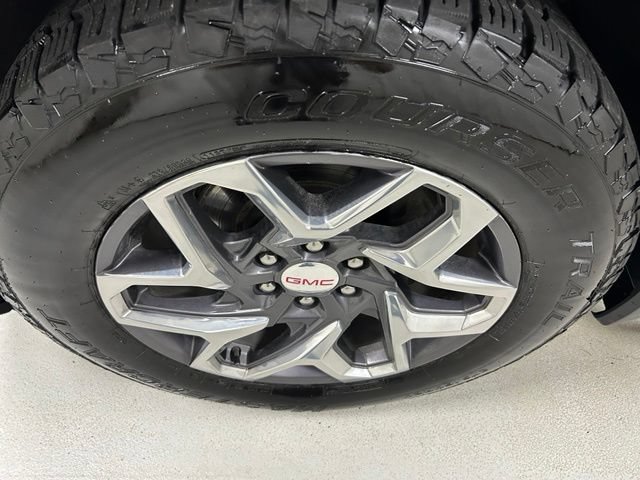 Used 2023 GMC Sierra 1500 SLE AWD/4WD image 9