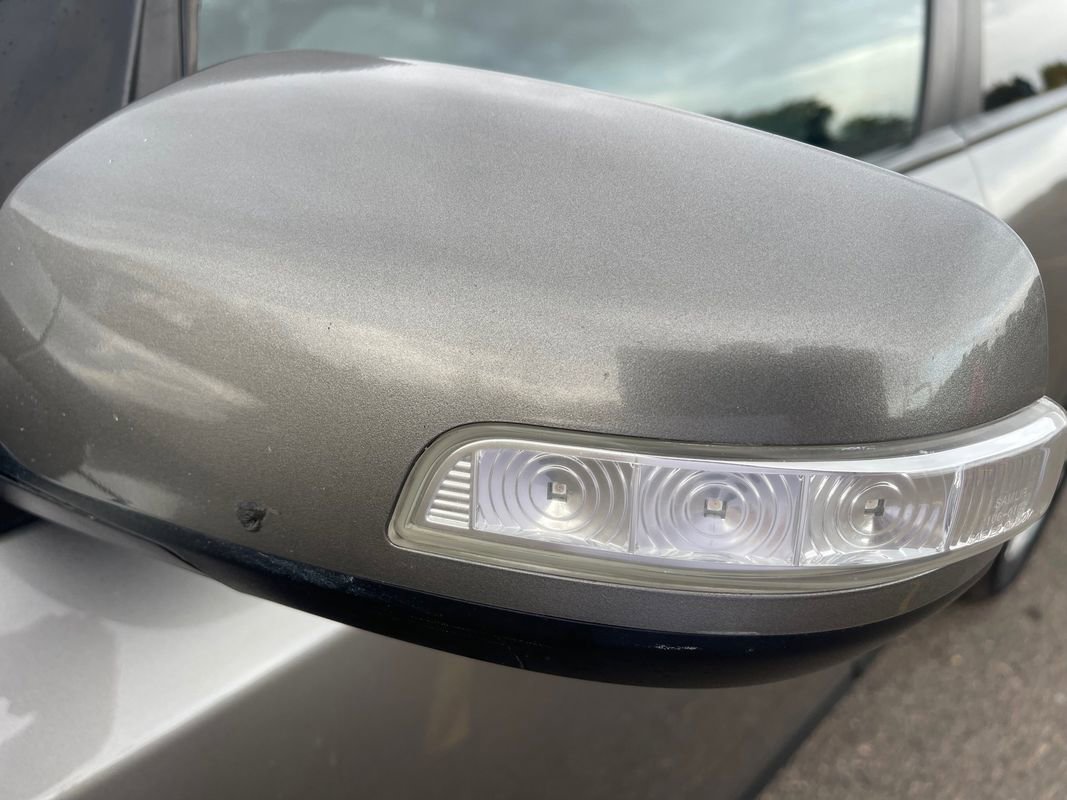 Used 2015 Kia Sorento LX image 13