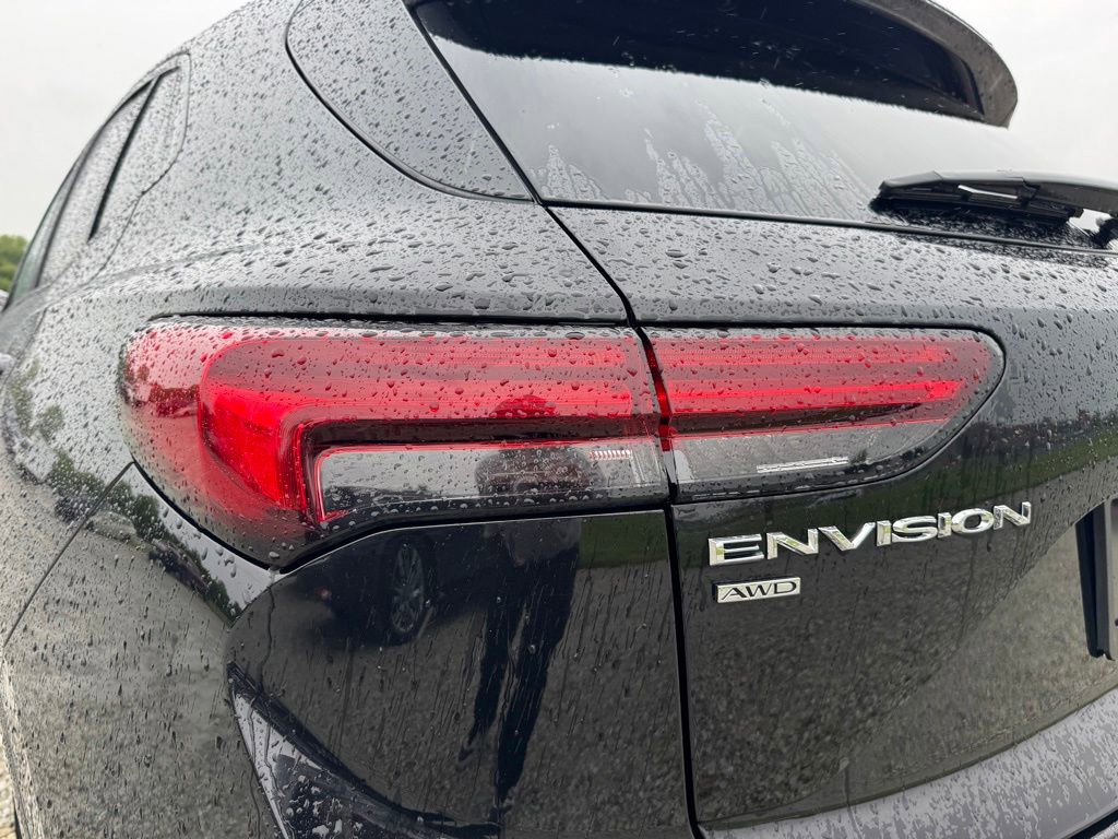 Used 2023 Buick Envision Essence w/ Sport Touring Package AWD/4WD image 13