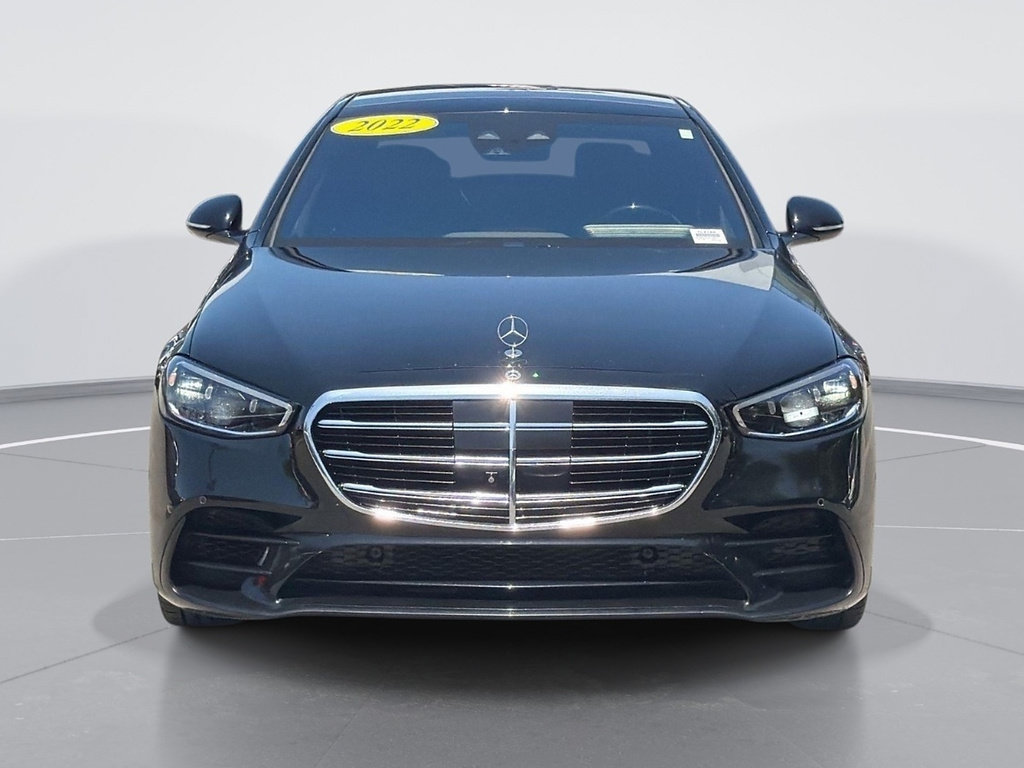 Used 2022 Mercedes-Benz S 580 4MATIC Sedan image 2