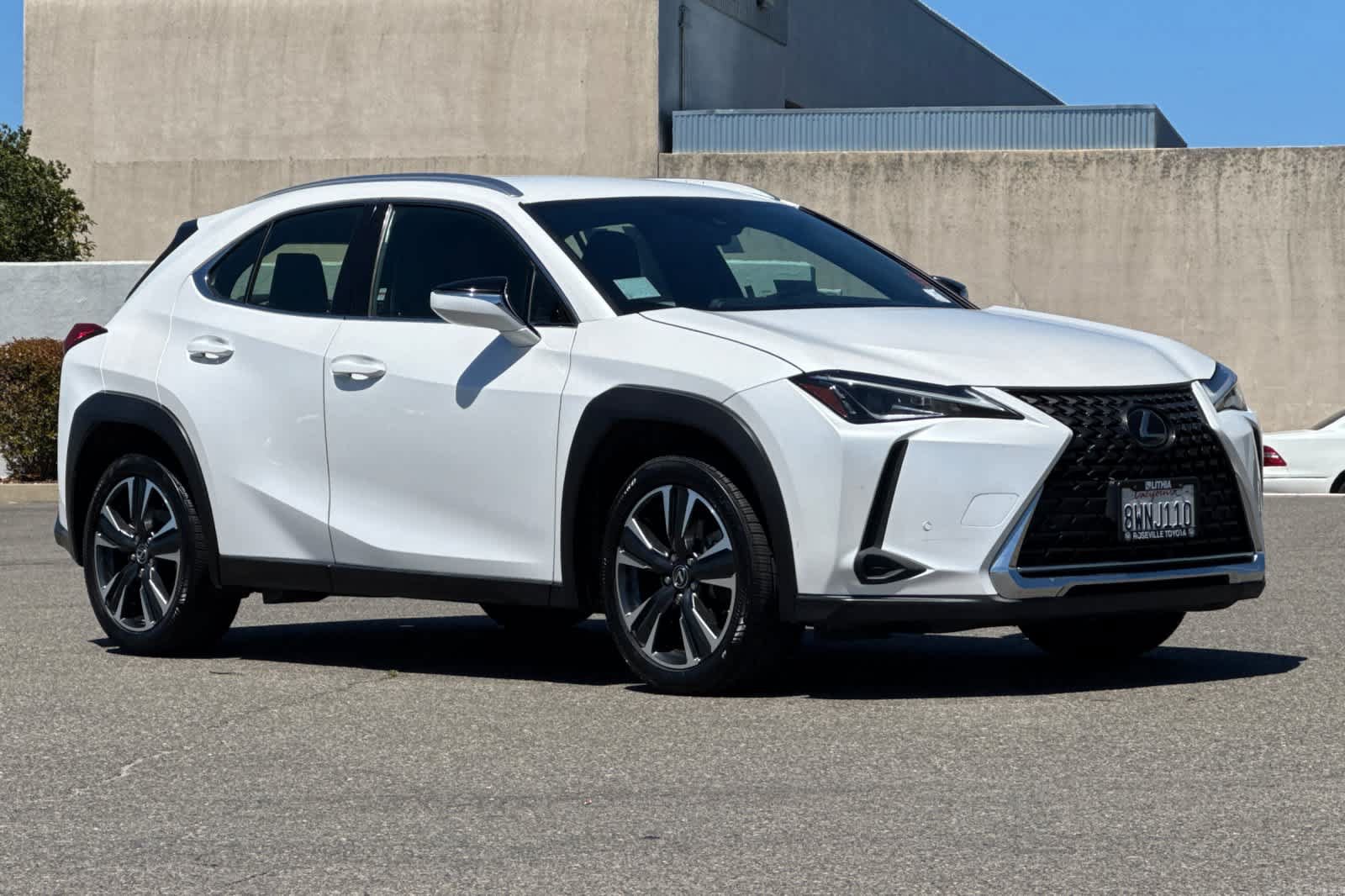 Used 2021 Lexus UX 200 w/ Accessory Package (Z1) FWD image 5