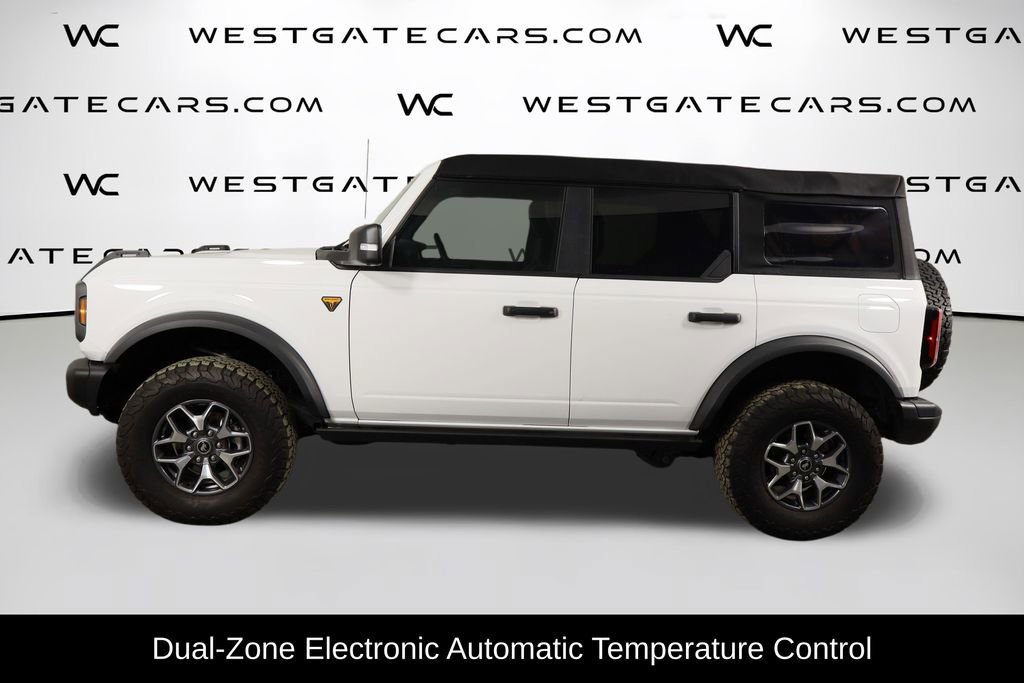 Used 2023 Ford Bronco Badlands image 5