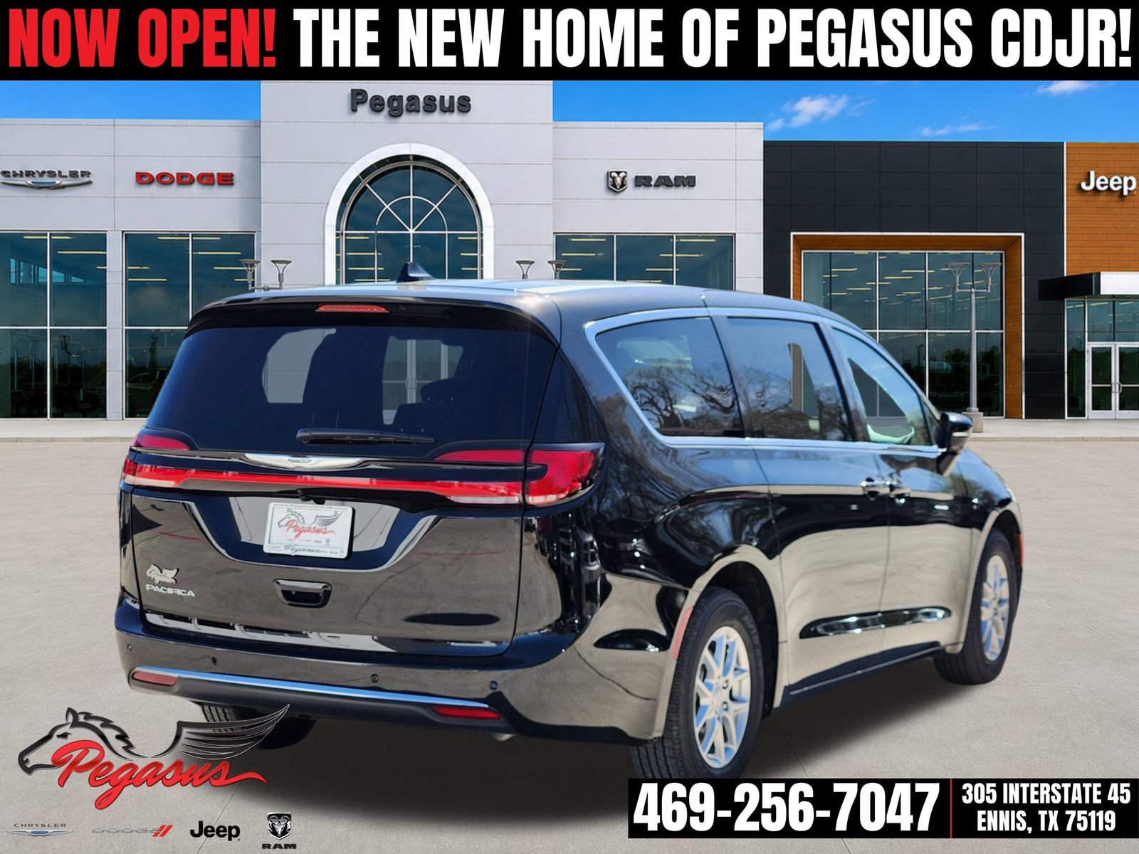 New 2026 Chrysler Pacifica Select FWD image 5